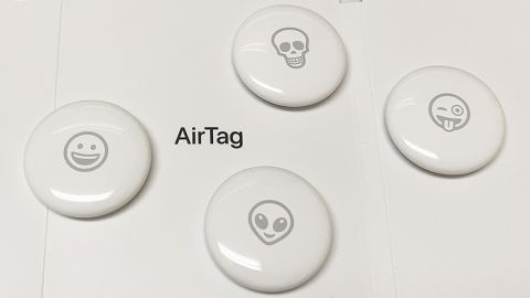 Лазерне гравіювання Apple AirTag у Львові Лазерне гравіювання Apple AirTag у Львові
